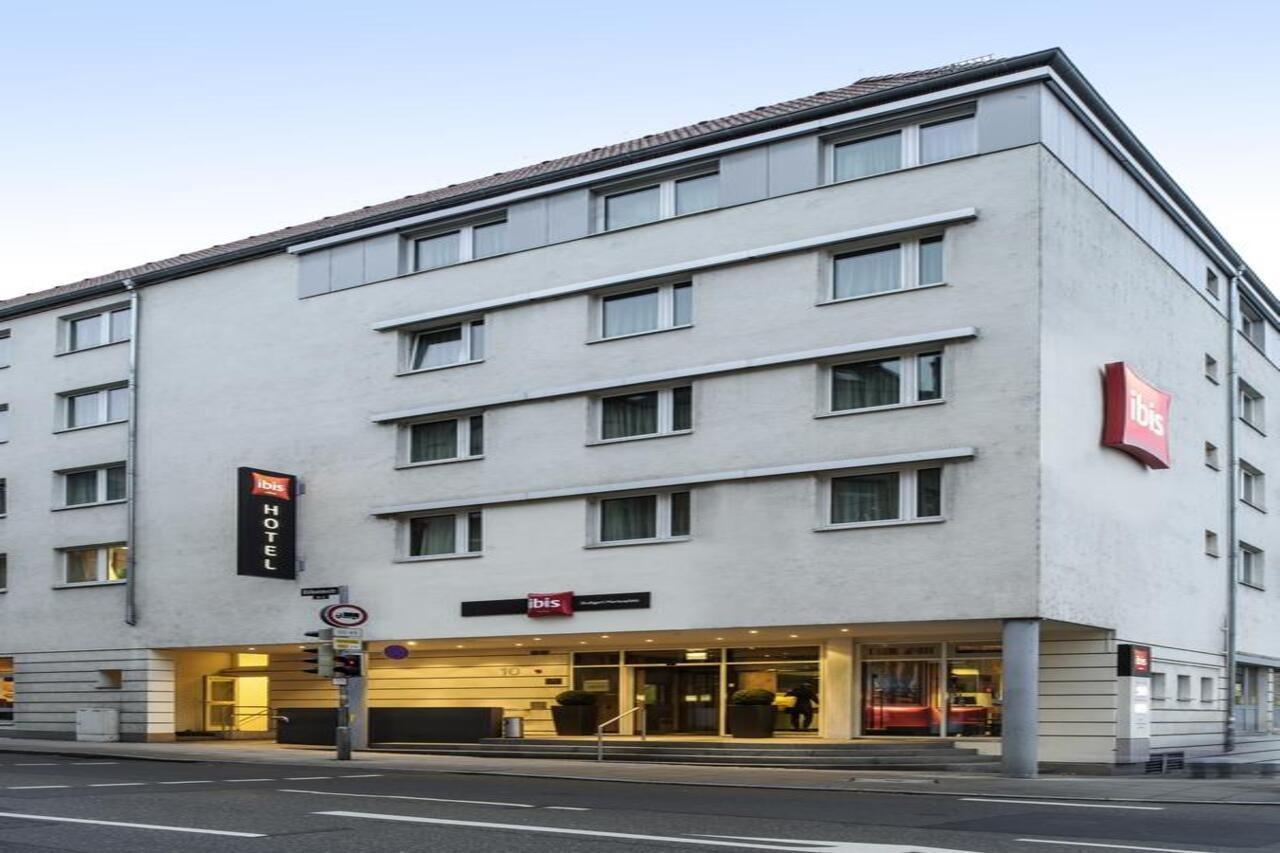 Ibis Stuttgart Centrum Exterior foto